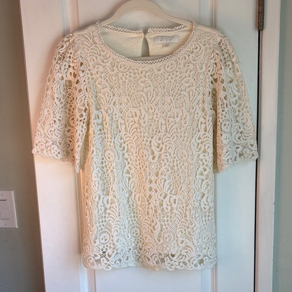 Anthropologie Tops - NWOT Anthropologie Eri + Ali Top Size Small Cream Lace Crochet Short Sleeve